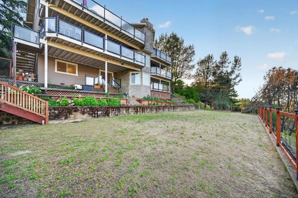 17241 Quail Court Morgan Hill, CA 95037