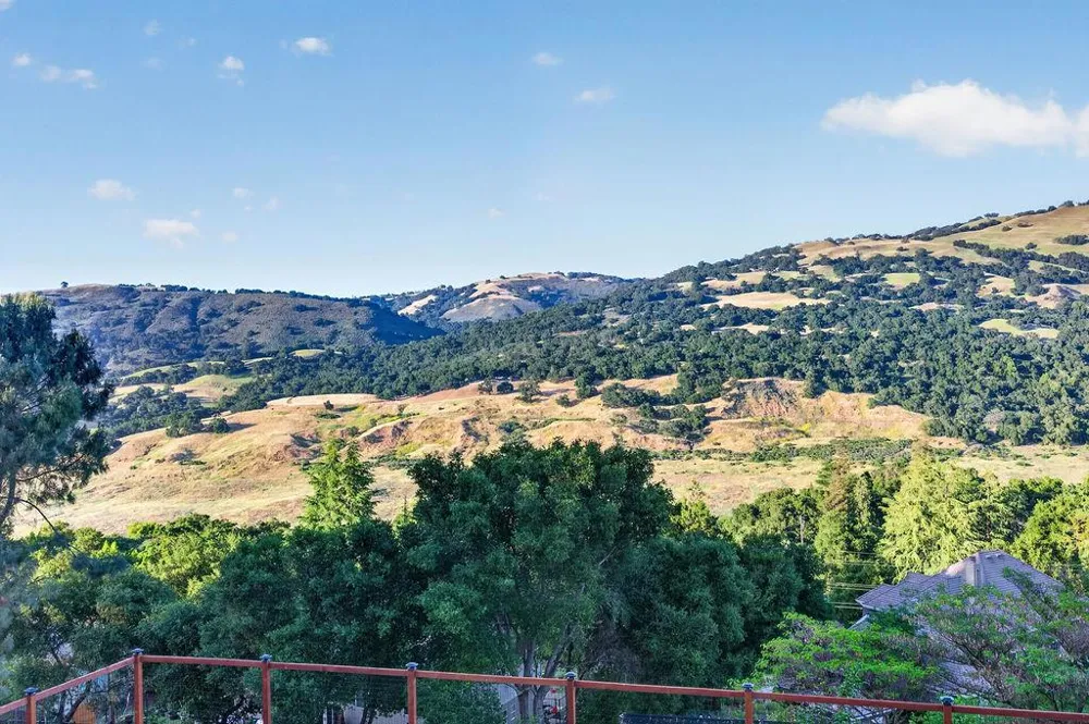 17241 Quail Court Morgan Hill, CA 95037