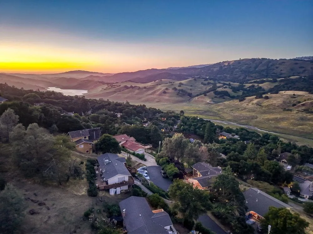 17241 Quail Court Morgan Hill, CA 95037
