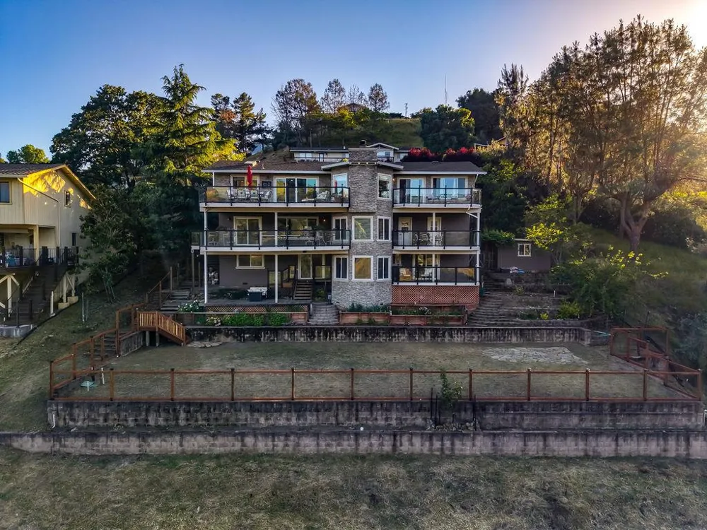 17241 Quail Court Morgan Hill, CA 95037