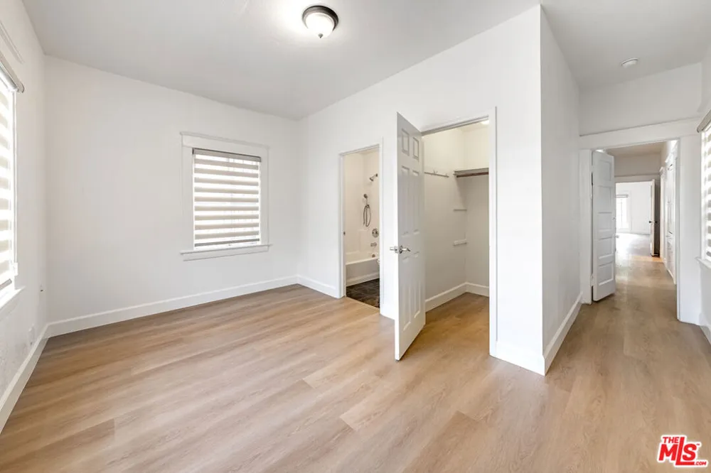 832 S Catalina Street Los Angeles, CA 90005