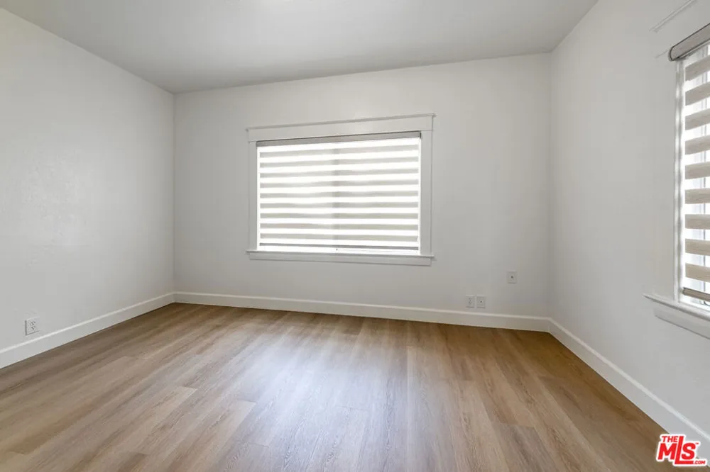 832 S Catalina Street Los Angeles, CA 90005