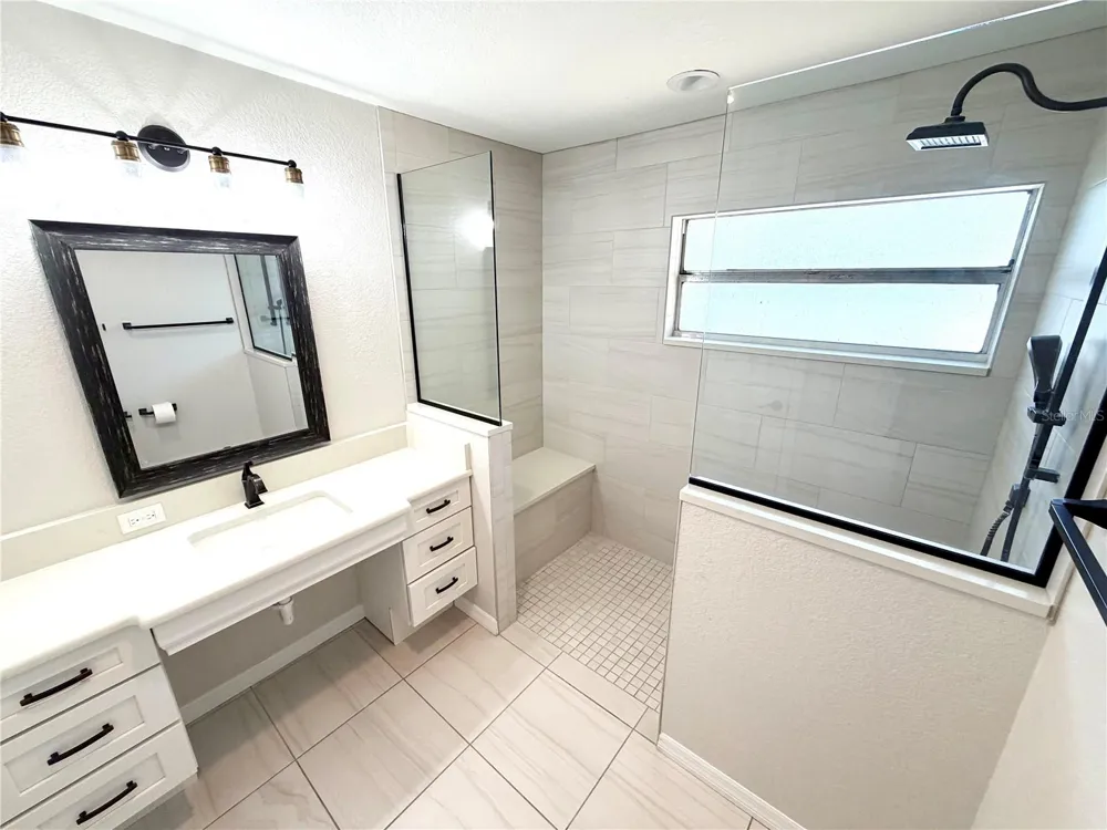 6322 OAK SQUARE E Lakeland, FL 33813