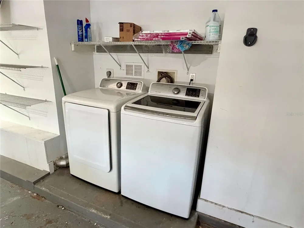 6322 OAK SQUARE E Lakeland, FL 33813