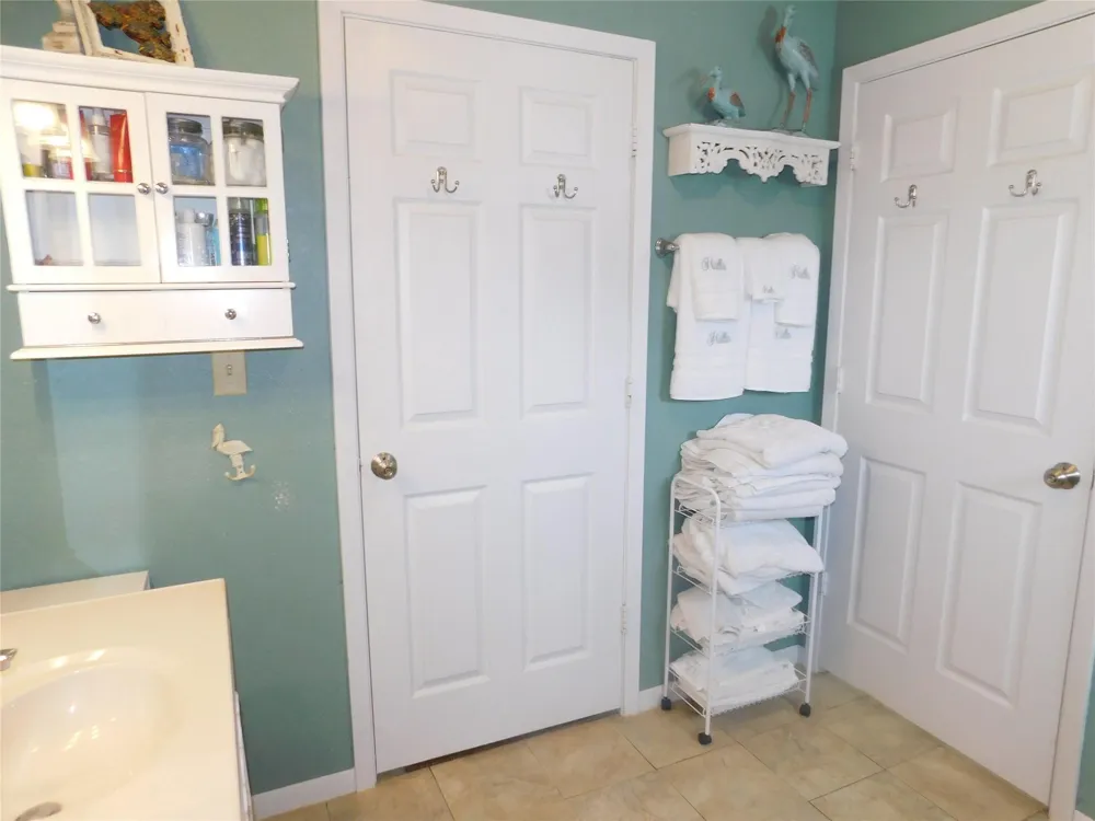 739 Marshall Johnson S Port Lavaca, TX 77979