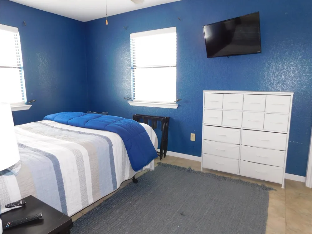 739 Marshall Johnson S Port Lavaca, TX 77979