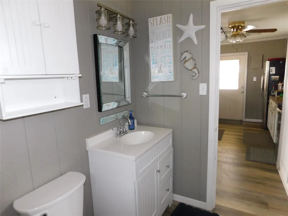 739 Marshall Johnson S Port Lavaca, TX 77979