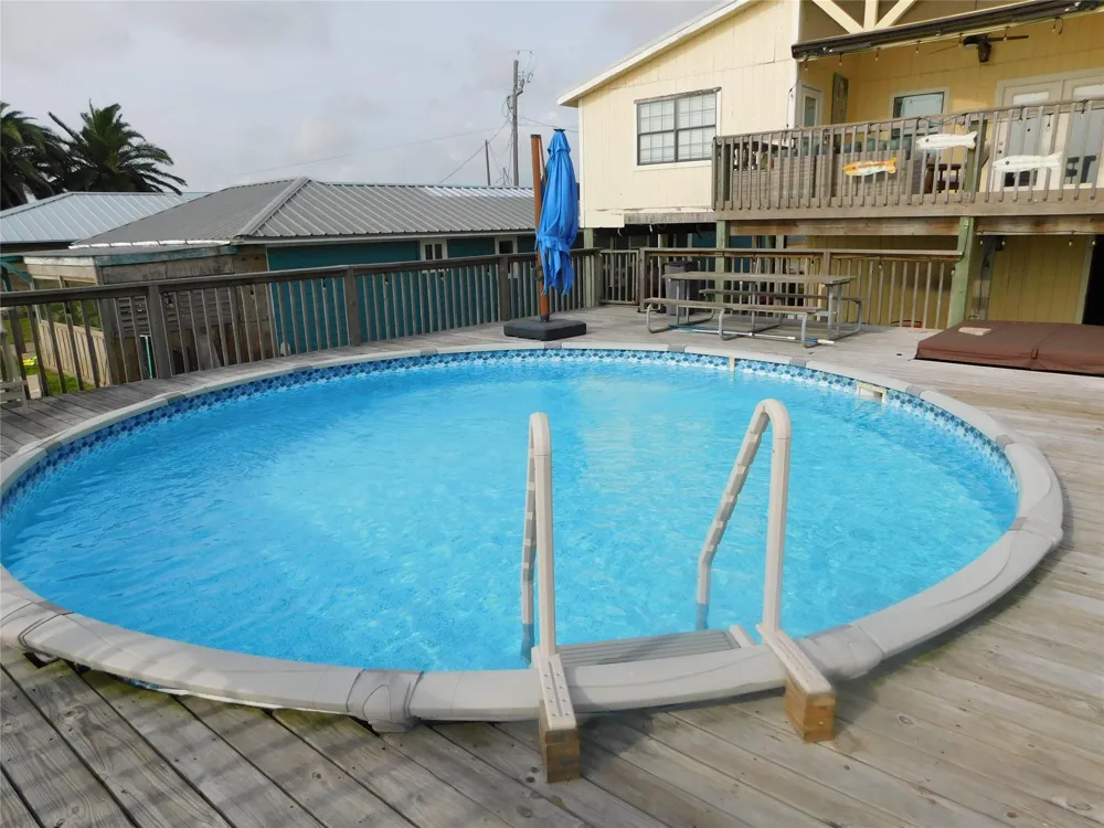 739 Marshall Johnson S Port Lavaca, TX 77979