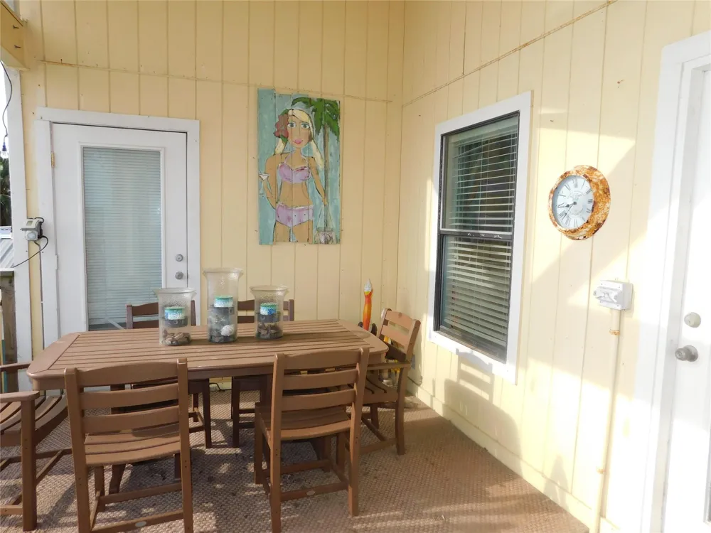 739 Marshall Johnson S Port Lavaca, TX 77979
