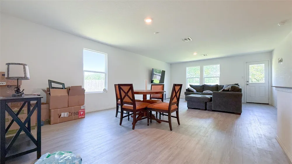 6735 Carlton Crest San Antonio, TX 78253