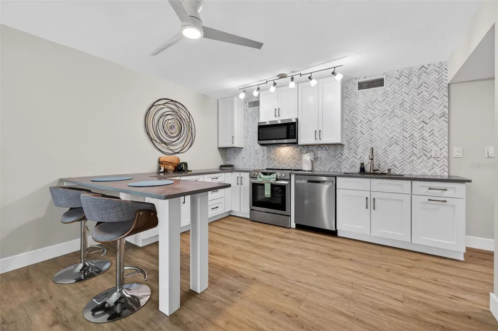 100 OAKMONT LANE #107 & 108 Belleair, FL 33756