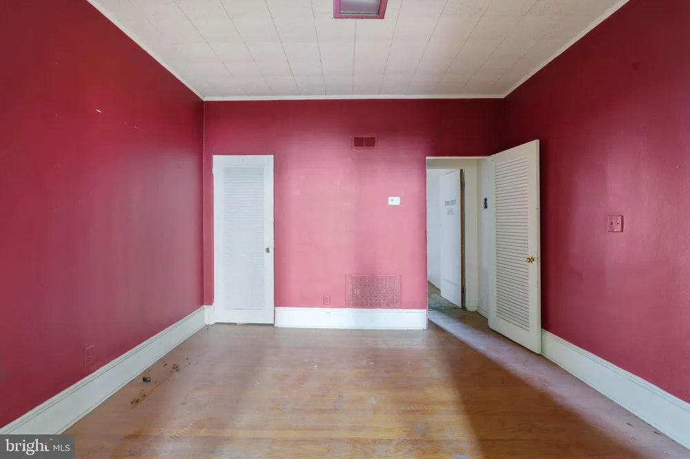 928 CHARLES STREET Baltimore, MD 21201
