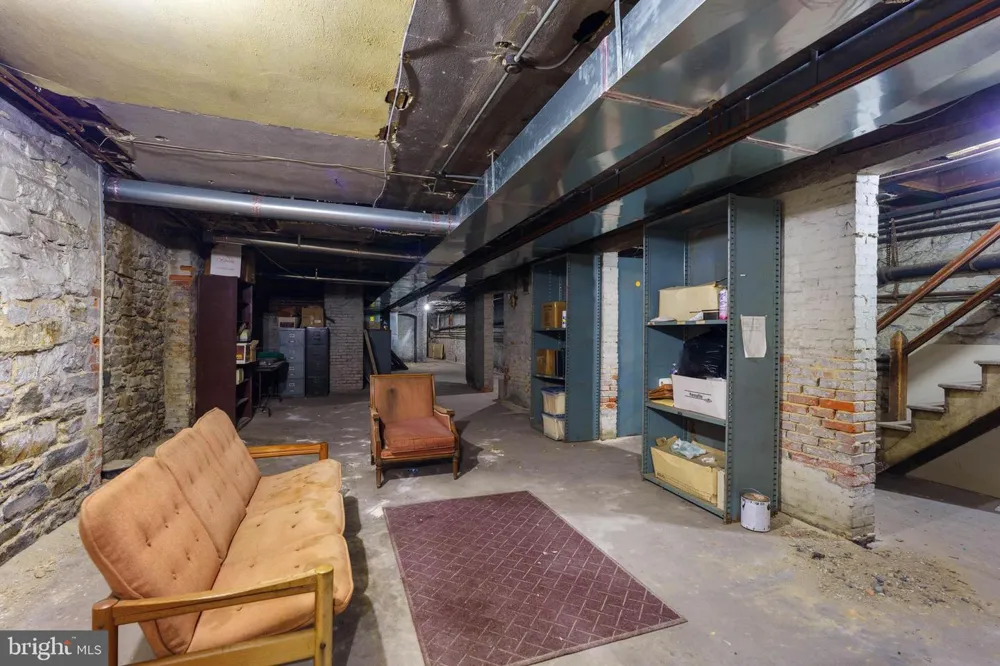 928 CHARLES STREET Baltimore, MD 21201