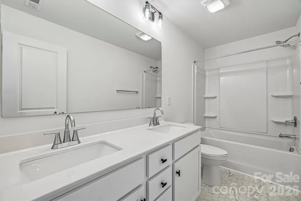 1415 Allison Woods Court #70 Lowell, NC 28098