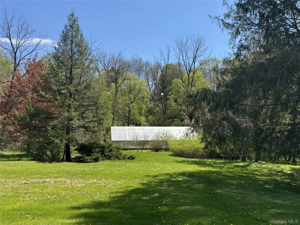 212 Pleasant Ridge Road Poughquag, NY 12570