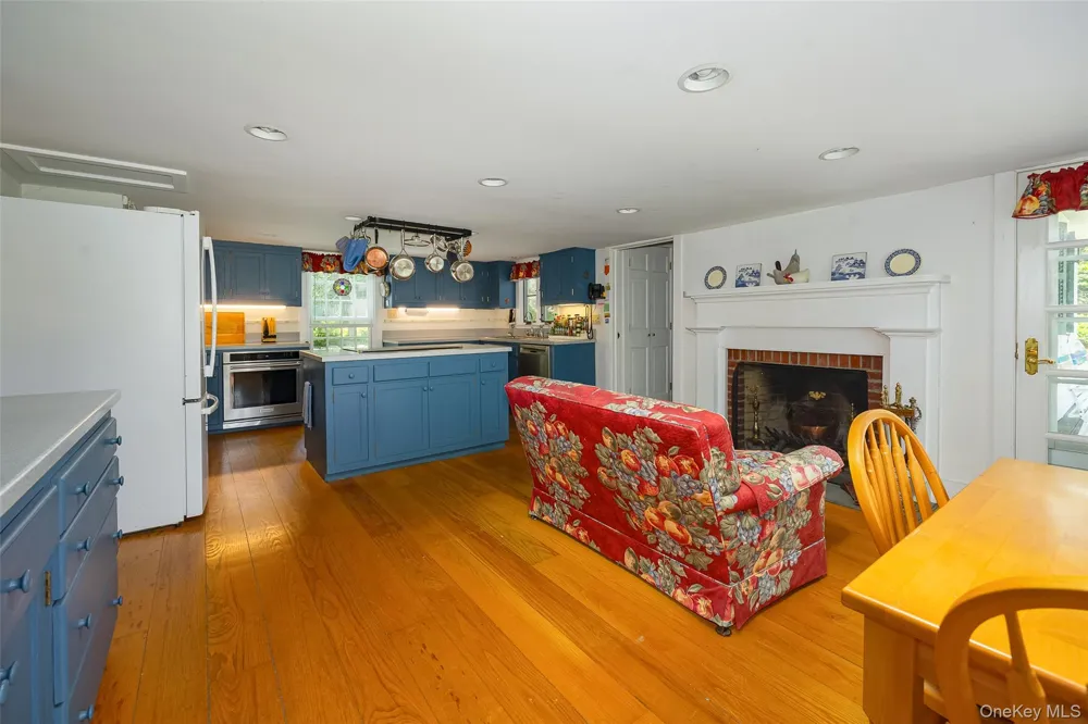 212 Pleasant Ridge Road Poughquag, NY 12570