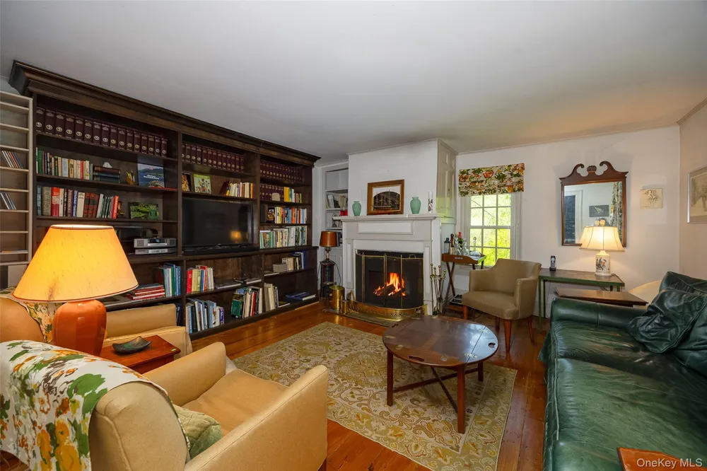 212 Pleasant Ridge Road Poughquag, NY 12570