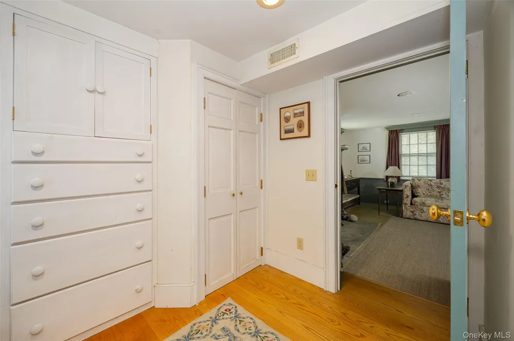 212 Pleasant Ridge Road Poughquag, NY 12570