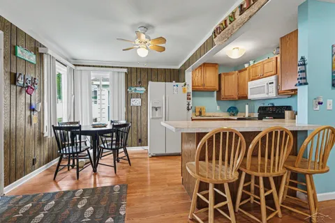 170 Huron Road