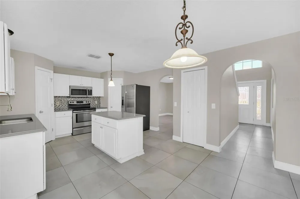 2120 MARISOL LOOP Kissimmee, FL 34743