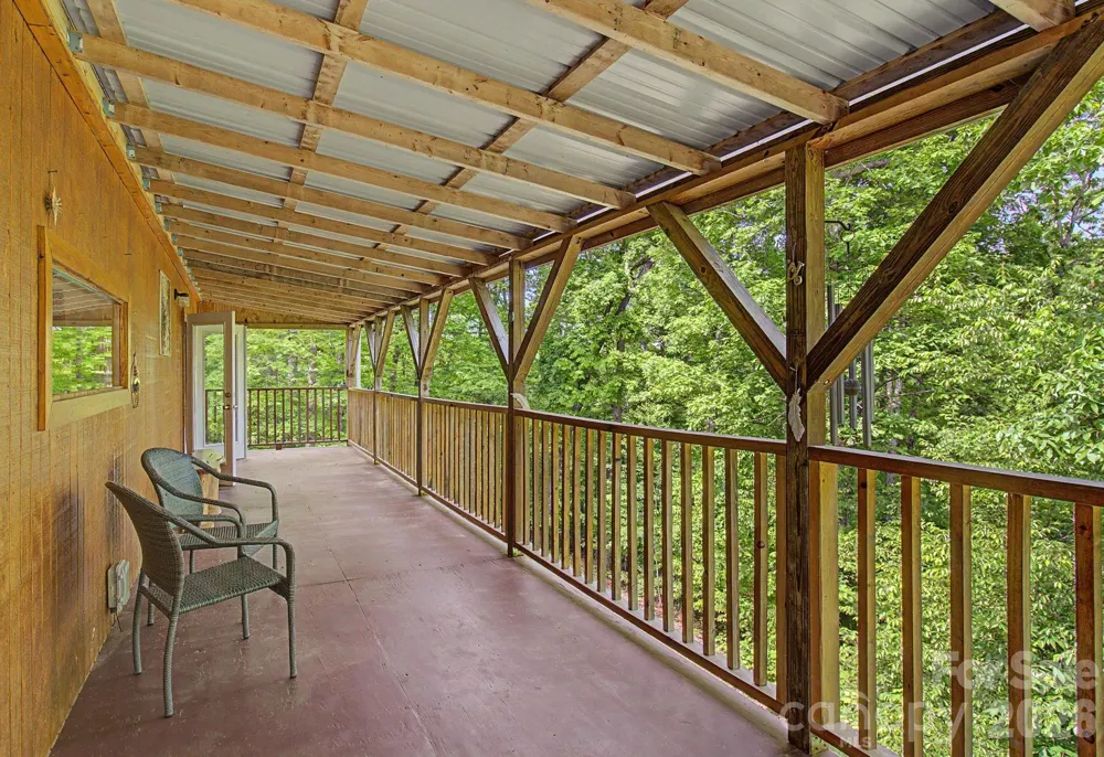 288 Rebel Drive Hot Springs, NC 28743