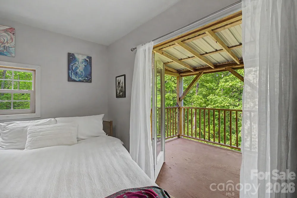 288 Rebel Drive Hot Springs, NC 28743