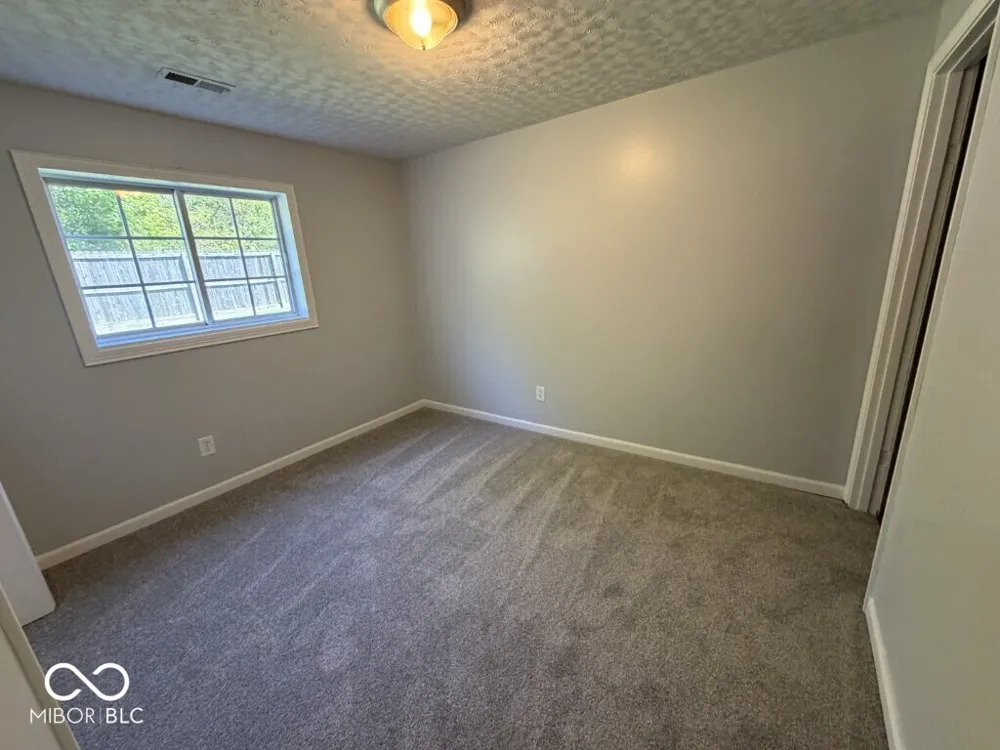 1006 E Walnut Street Frankton, IN 46044
