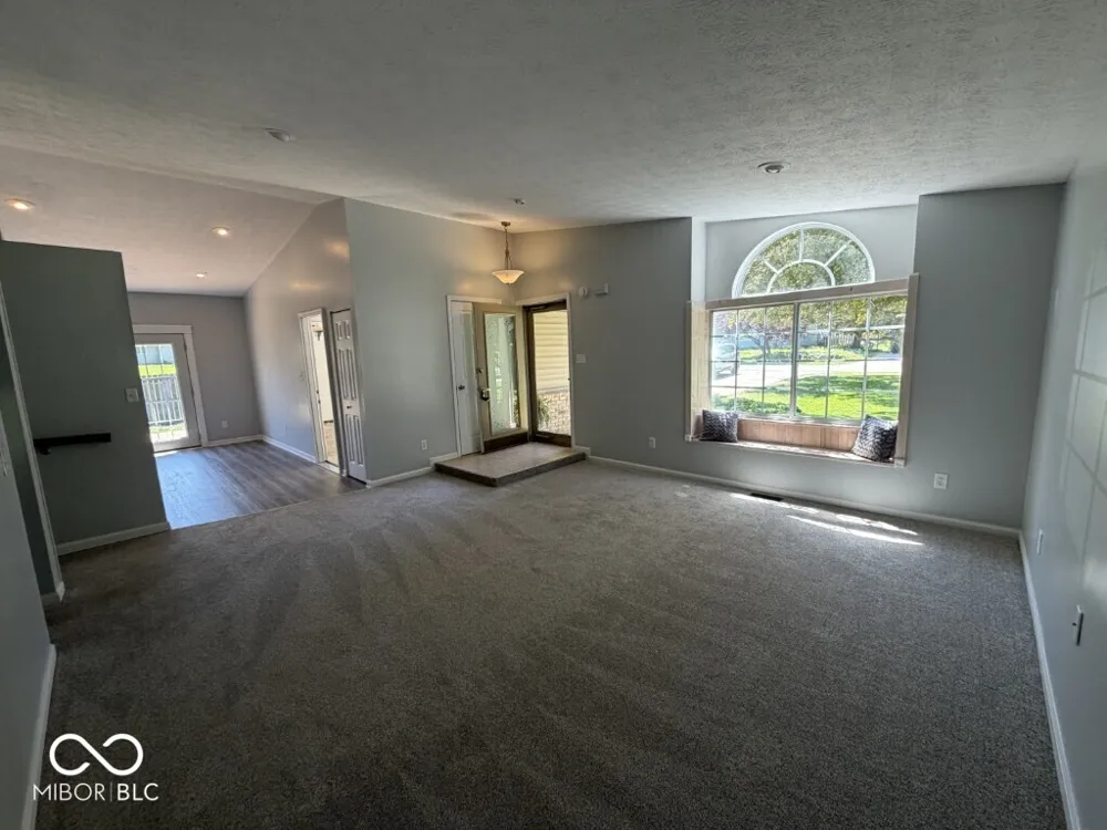1006 E Walnut Street Frankton, IN 46044
