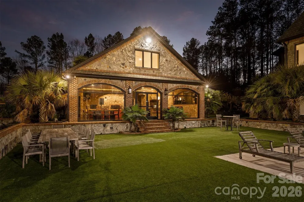 135 Stillwater Road Troutman, NC 28166