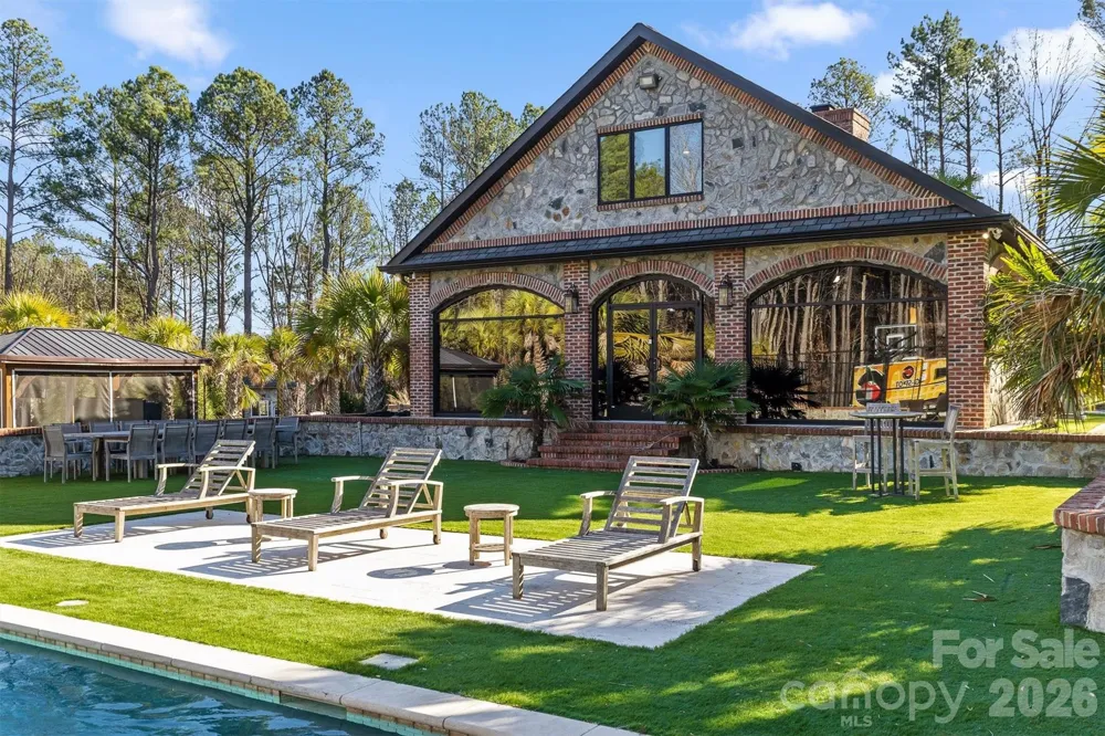 135 Stillwater Road Troutman, NC 28166