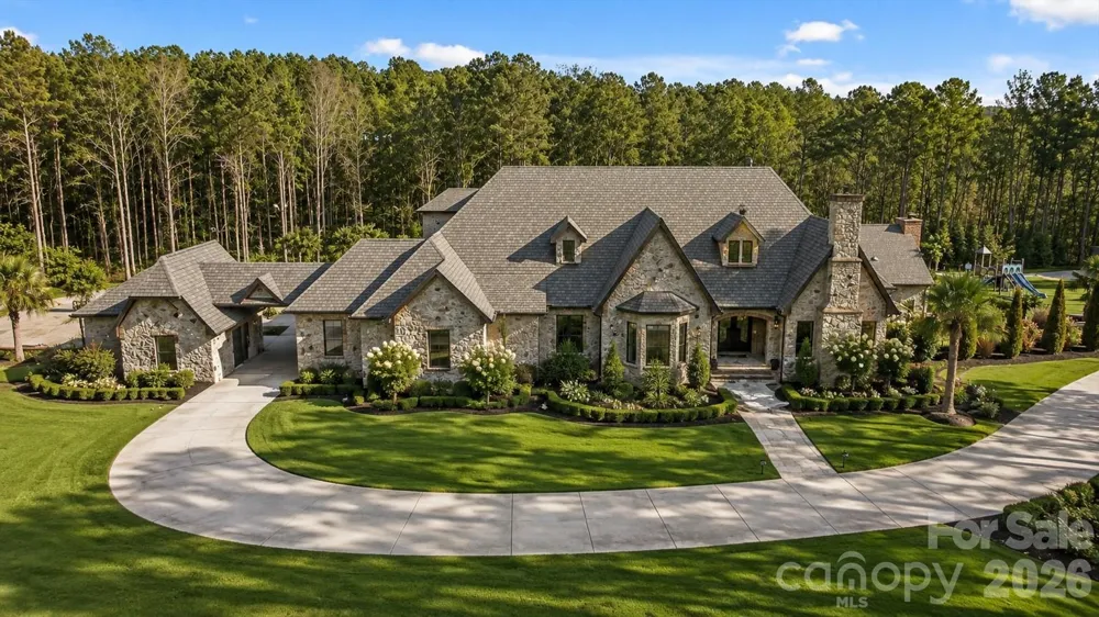 135 Stillwater Road Troutman, NC 28166