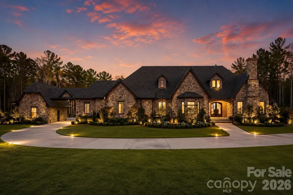 135 Stillwater Road Troutman, NC 28166