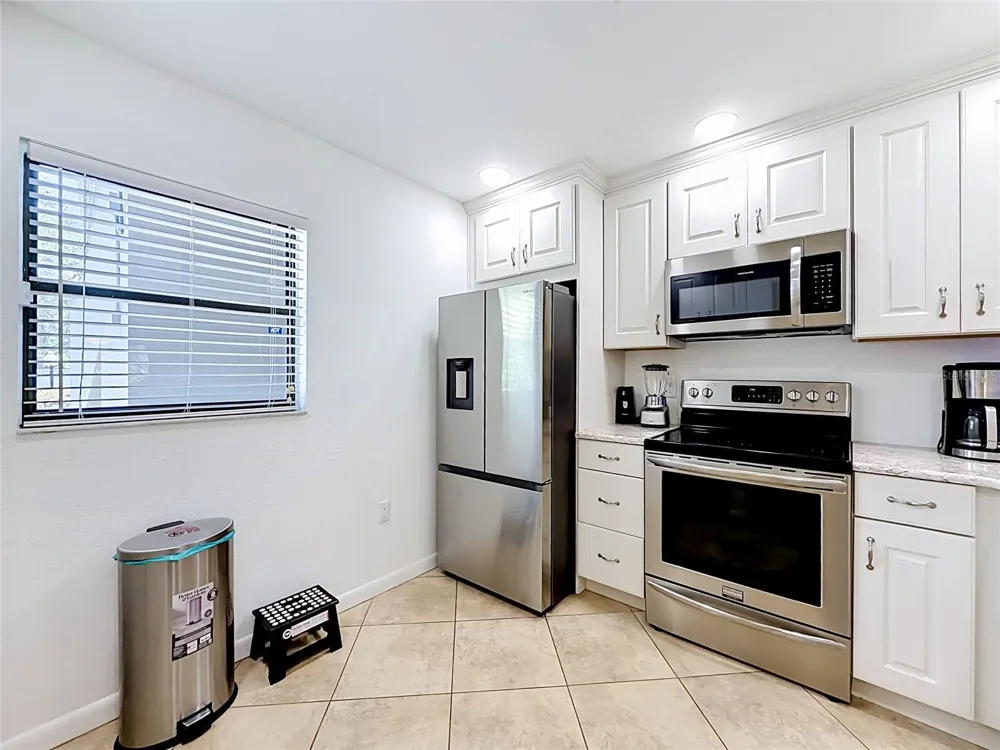 2650 COUNTRYSIDE BOULEVARD #E103 Clearwater, FL 33761