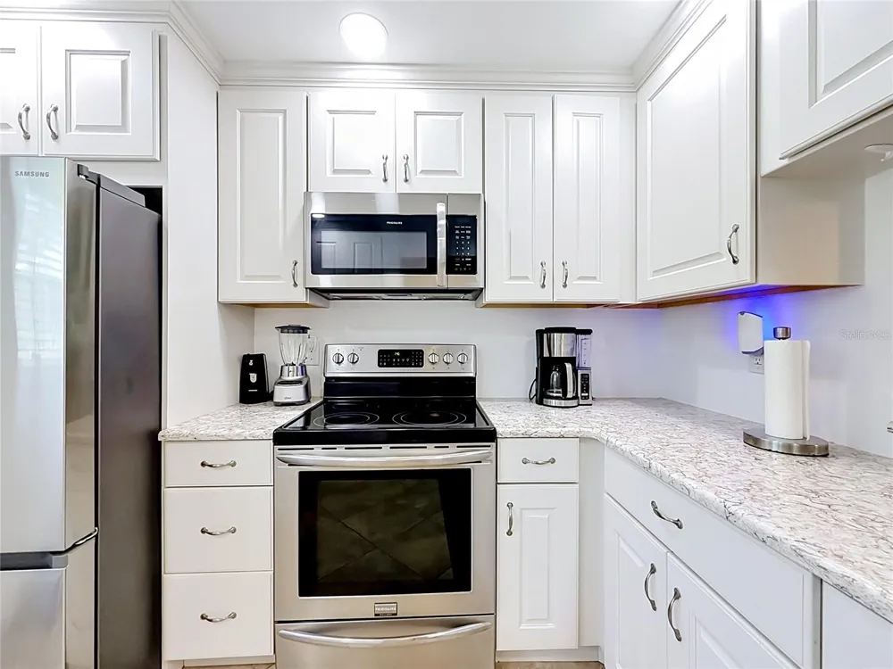 2650 COUNTRYSIDE BOULEVARD #E103 Clearwater, FL 33761