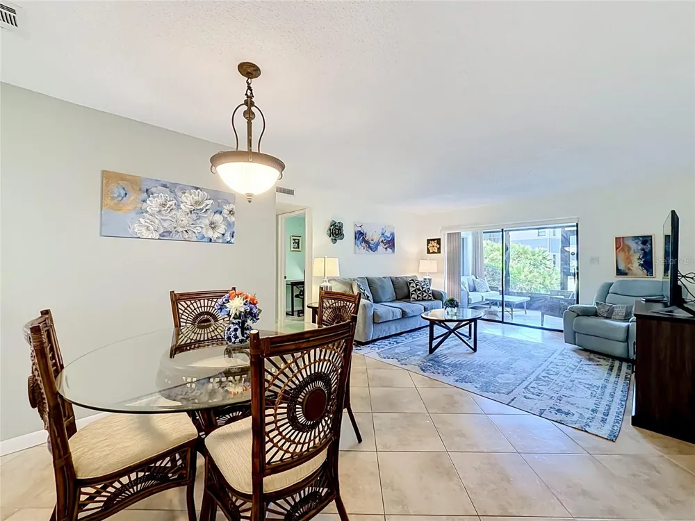 2650 COUNTRYSIDE BOULEVARD #E103 Clearwater, FL 33761