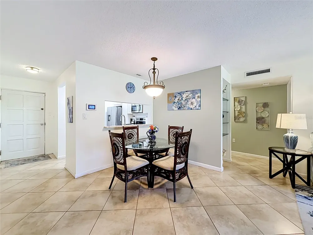 2650 COUNTRYSIDE BOULEVARD #E103 Clearwater, FL 33761