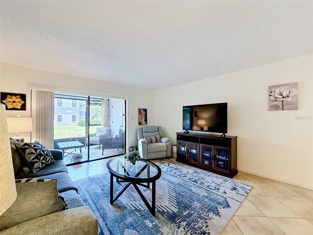 2650 COUNTRYSIDE BOULEVARD #E103 Clearwater, FL 33761