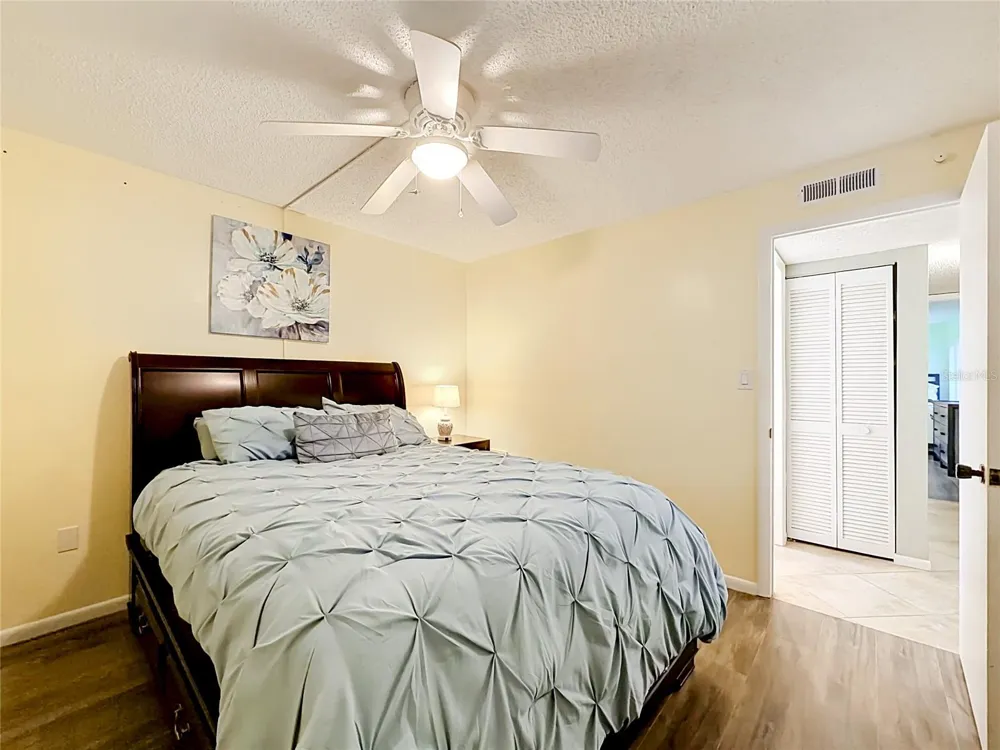 2650 COUNTRYSIDE BOULEVARD #E103 Clearwater, FL 33761