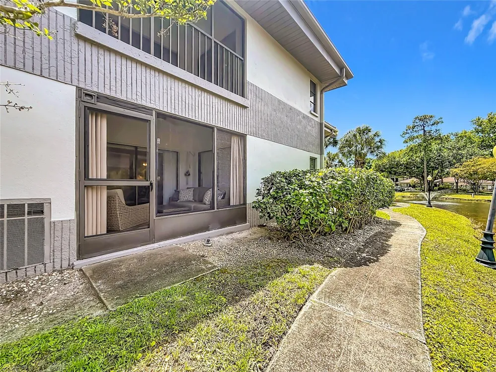 2650 COUNTRYSIDE BOULEVARD #E103 Clearwater, FL 33761