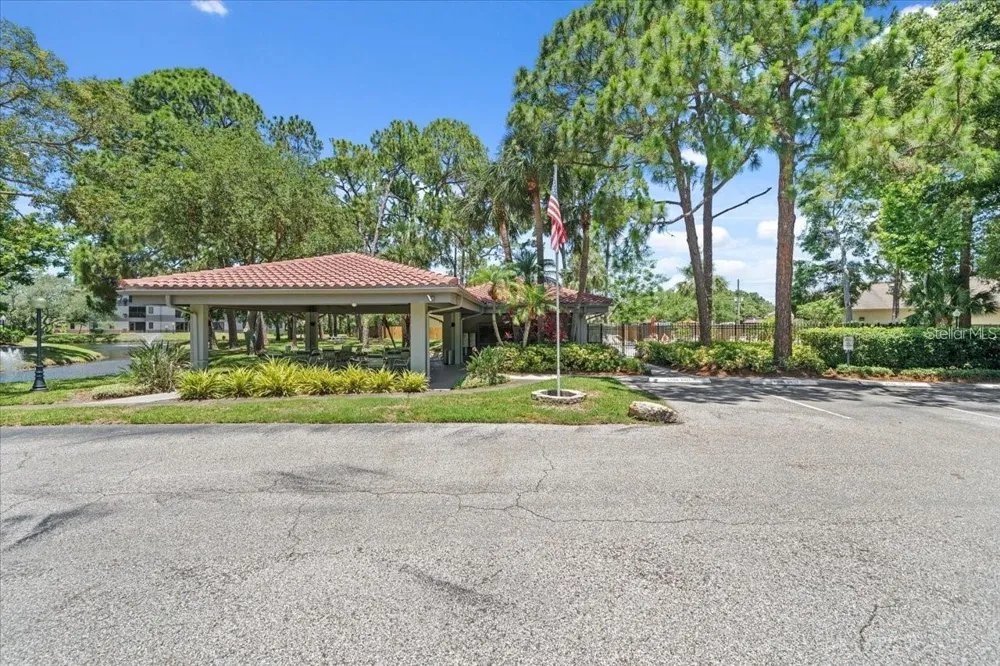 2650 COUNTRYSIDE BOULEVARD #E103 Clearwater, FL 33761