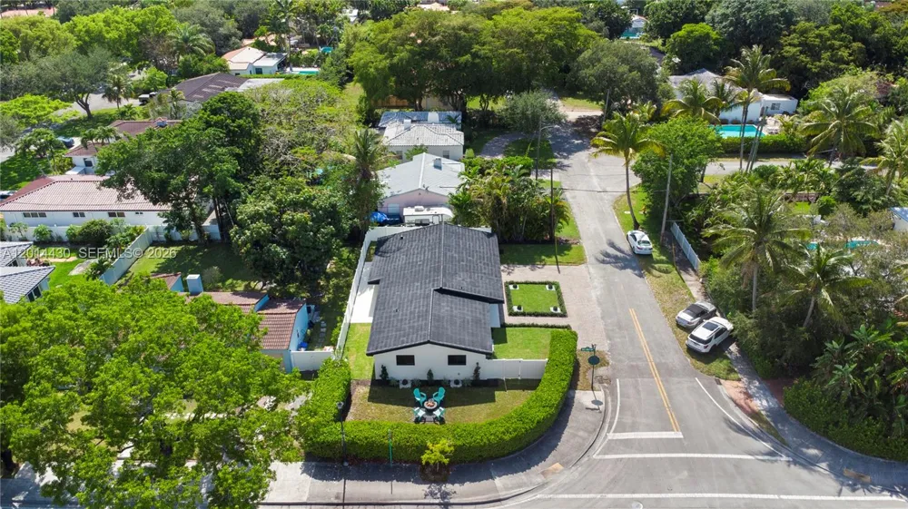 10 NW 100th St Miami Shores, FL 33150