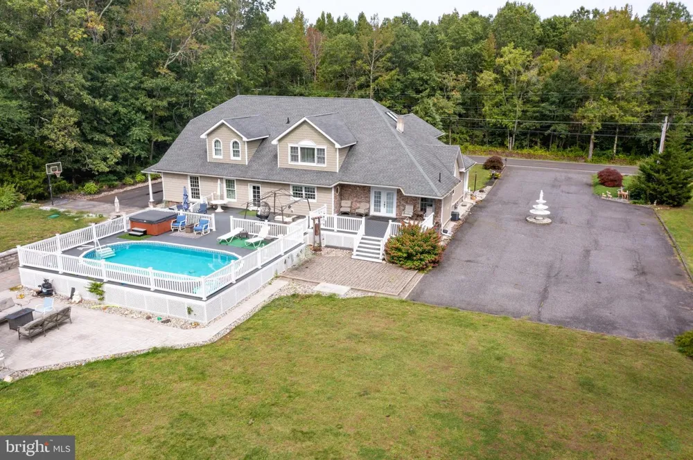 3635 MAPLE AVENUE Vineland, NJ 08361