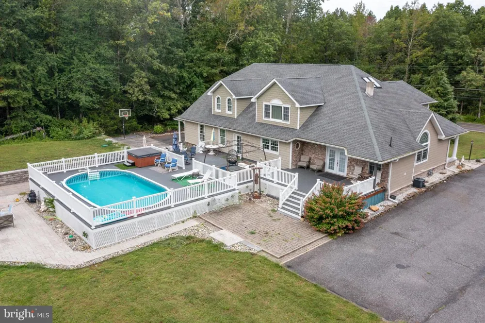3635 MAPLE AVENUE Vineland, NJ 08361