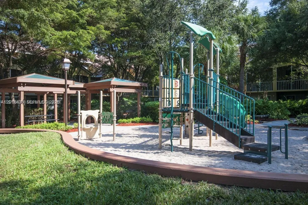 5555 Military Trl #Riviera Boca Raton, FL 33496