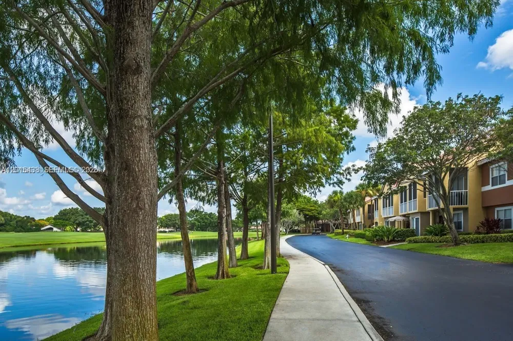 5555 Military Trl #Riviera Boca Raton, FL 33496