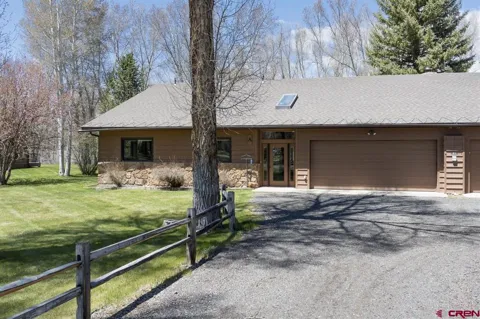61 E Cottonwood Road #A