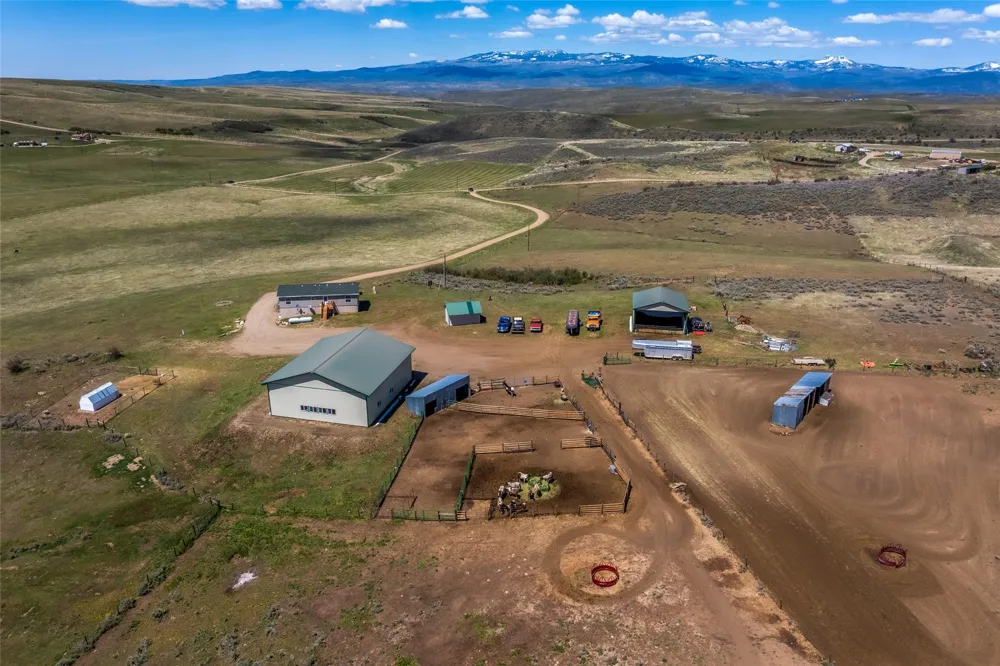 6055 Homesteader Lane Hayden, CO 81639