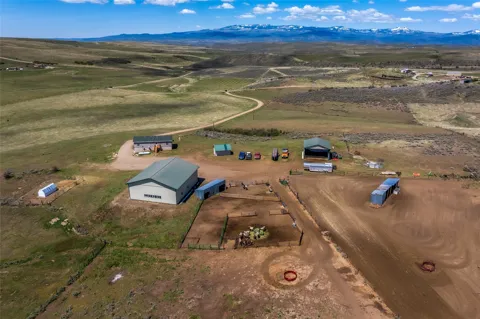 6055 Homesteader Lane