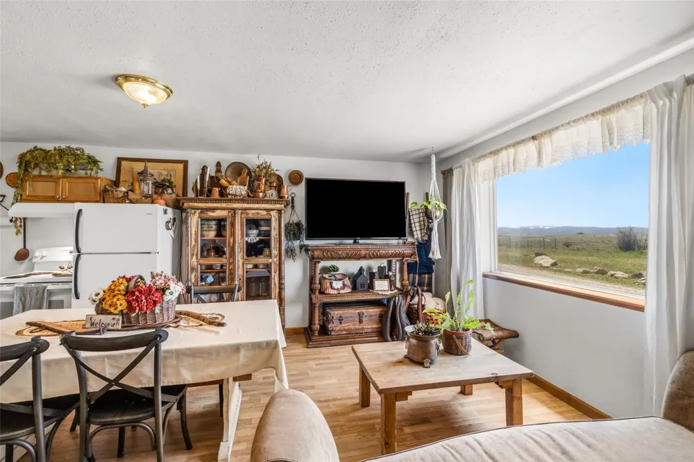 6055 Homesteader Lane Hayden, CO 81639