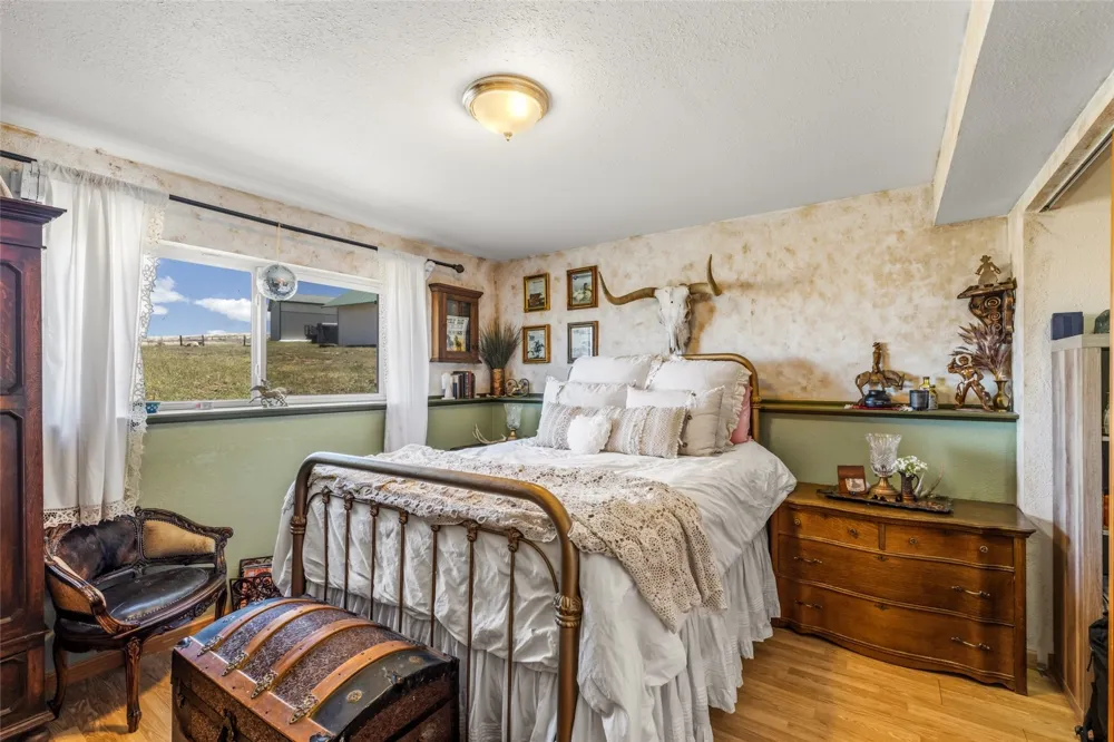 6055 Homesteader Lane Hayden, CO 81639